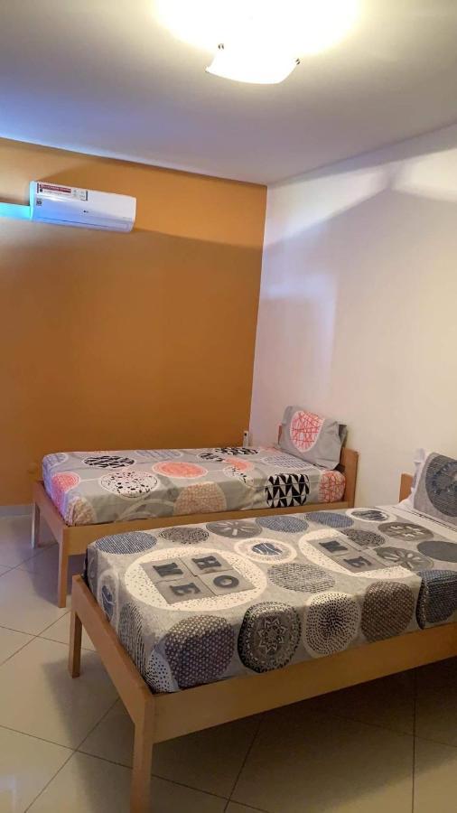 Belvedere Praia Luaran gambar