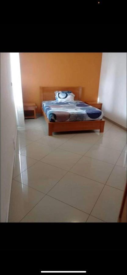 Belvedere Praia Luaran gambar